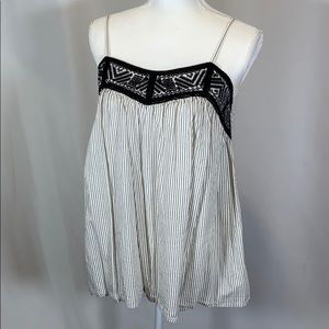 3 for $30 🖤 Mossimo Black / Crm Stripe Tank Top L